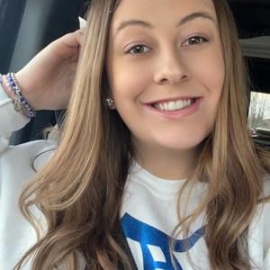 Meet your Posher, Julia